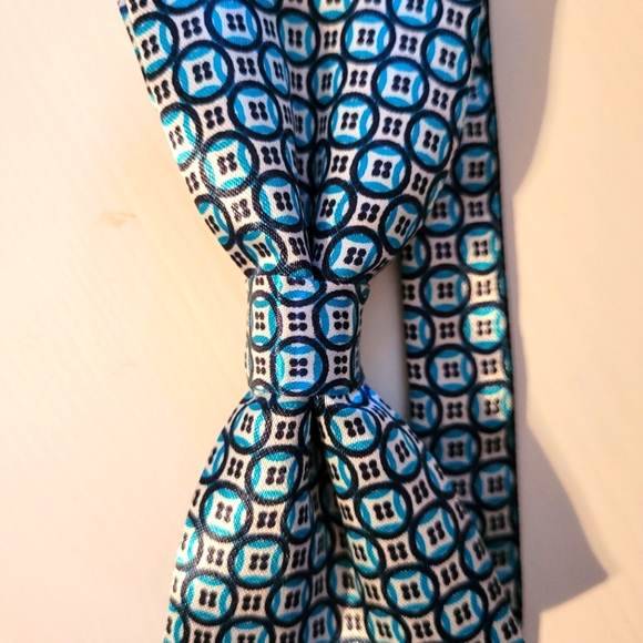 ❗️Mens CLEAROUT❗️Set of two Men's Bow Ties - Picture 3 of 3